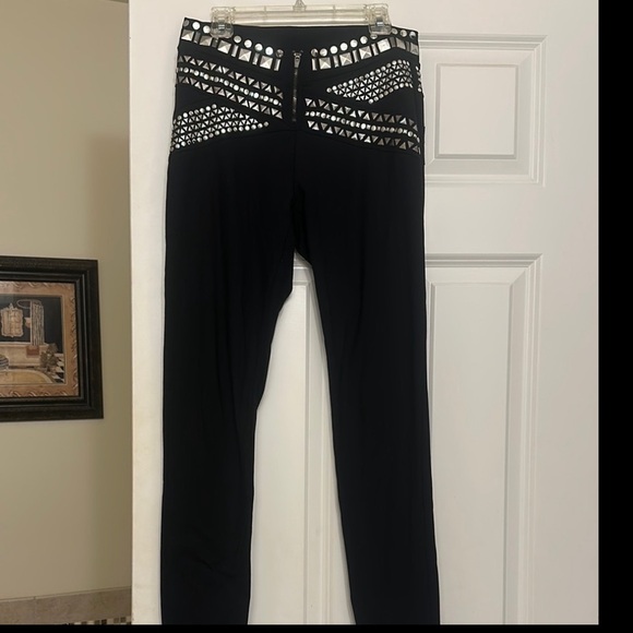 Bebes iconic Black Embellished Pants - Picture 6 of 6